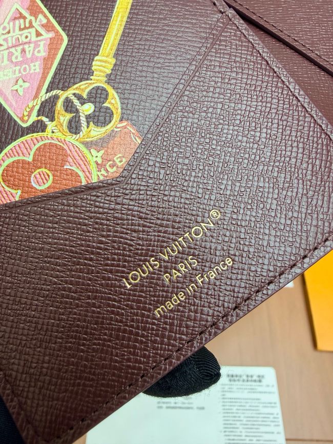 Louis Vuitton Passport Cover M29464