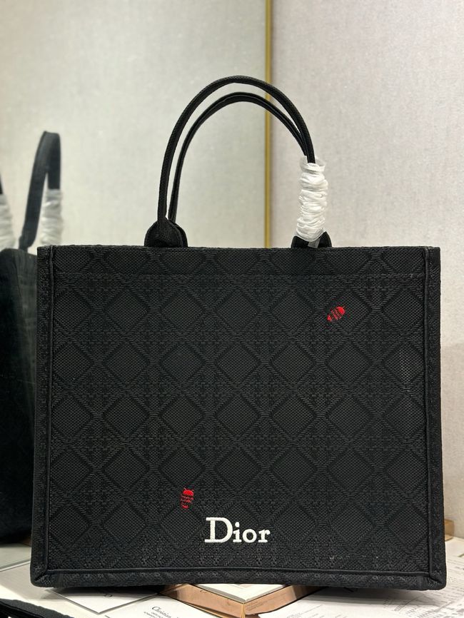 Large Dior Book Tote Book Cover Embroidery TSH295-1