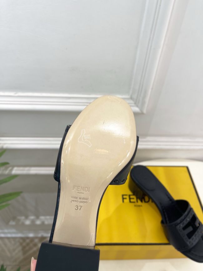Fendi Baguette Heel height 55 mm 8R8863-9