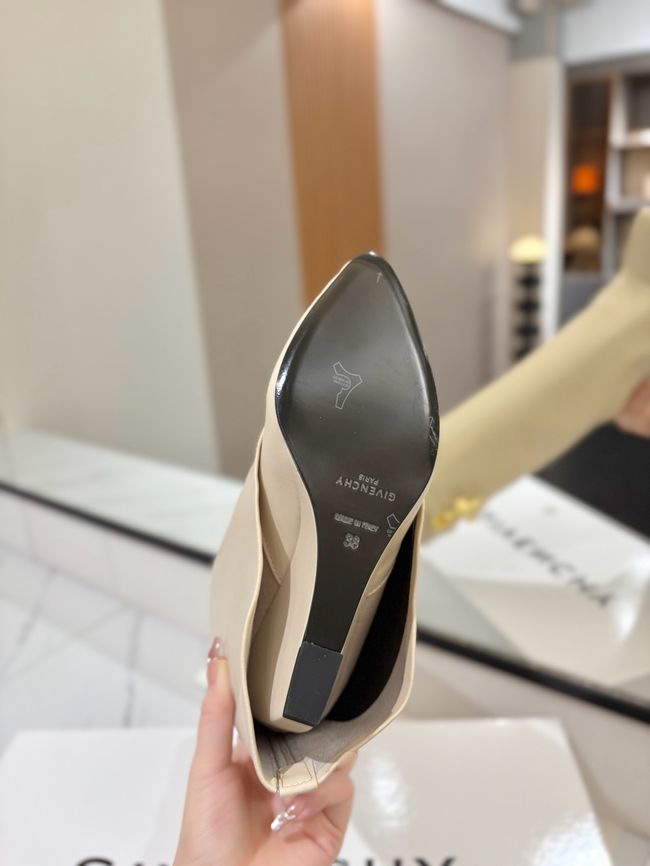 Givenchy High Boots Calfskin Heel 8.5CM 64150-2