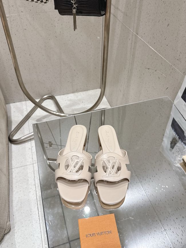 Louis Vuitton Isola Flat Mule 1AK4QO-4
