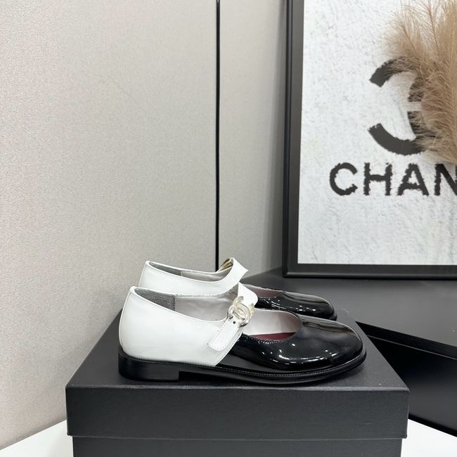Chanel Moccasins 64179-3