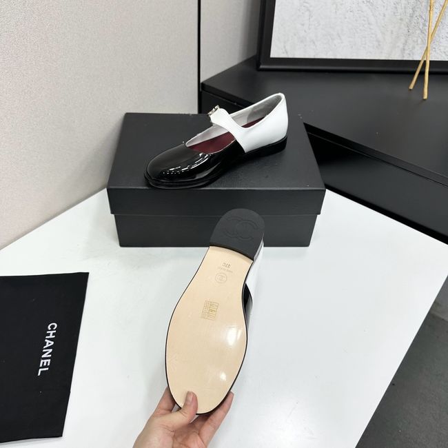 Chanel Moccasins 64179-3