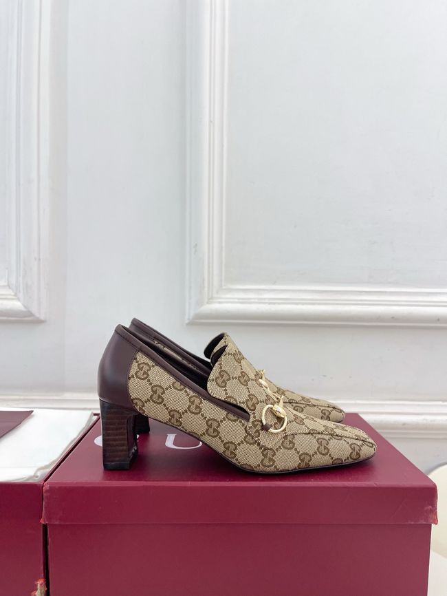 Gucci Womens pump with Horsebit 64200-2