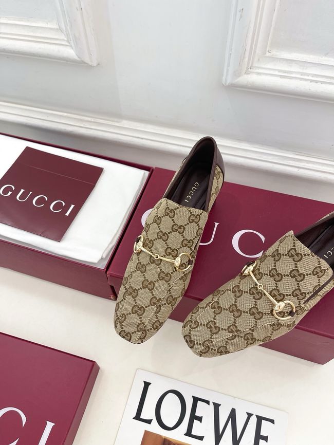 Gucci Womens pump with Horsebit 64200-2