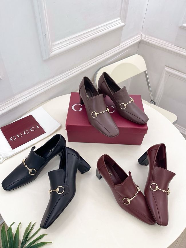 Gucci Womens pump with Horsebit 64200-4