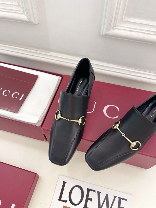 Gucci Womens pump with Horsebit 64200-6