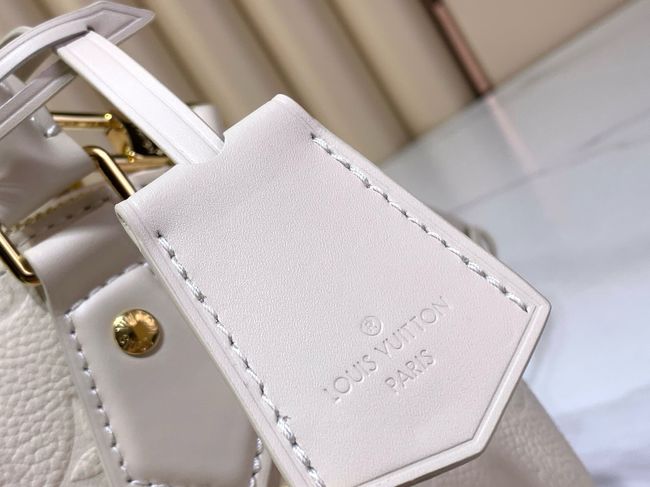 Louis Vuitton Alma BB M26409 cream