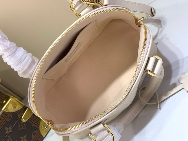 Louis Vuitton Alma BB M26409 cream
