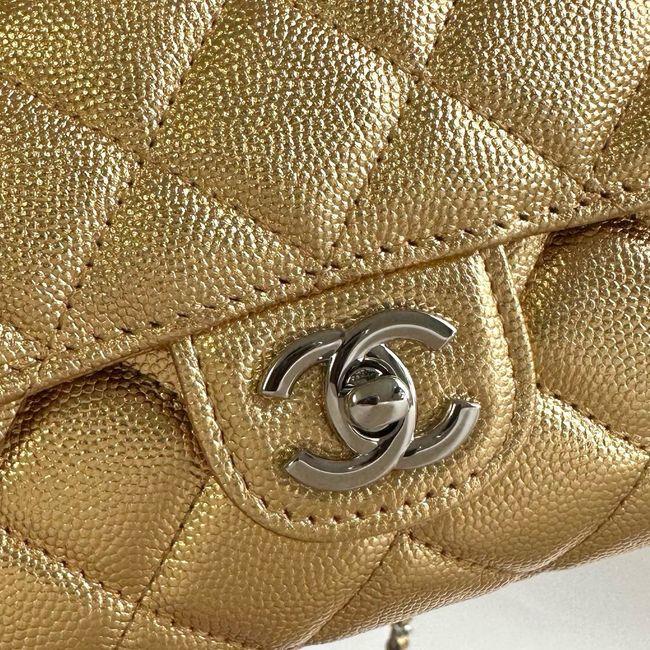 Chanel Clutch with chain AP5280 gold Chanel Clutch with chain AP5280 gold