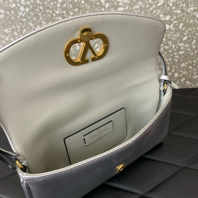 VALENTINO DEVAIN Small Sheepskin Shoulder Bag WB0T31 Silver