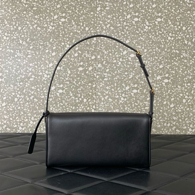 VALENTINO DEVAIN Small Sheepskin Shoulder Bag WB0T31 black