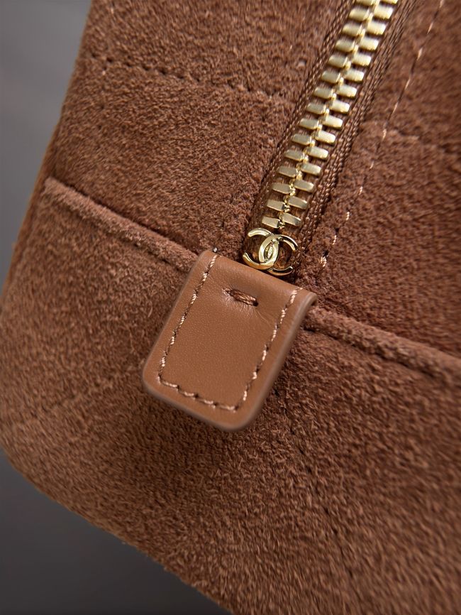 CHANEL Medium Flapbag AS6406 brown