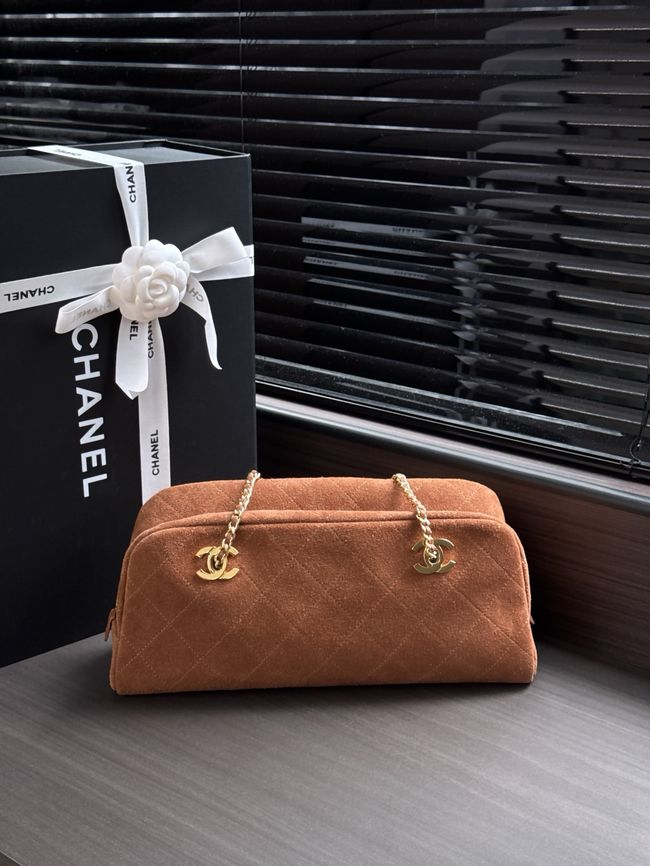 CHANEL Medium Flapbag AS6406 brown