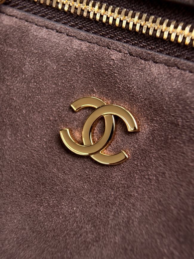 Chanel Vanity with chain AP5346 dark brown