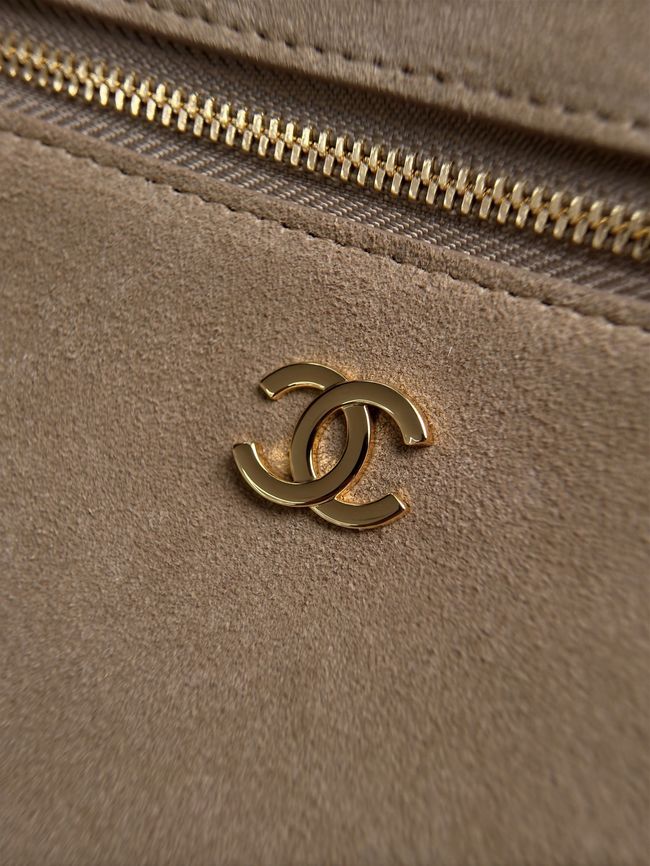 CHANEL Maxi Vanity with chain AS6473 dark Beige