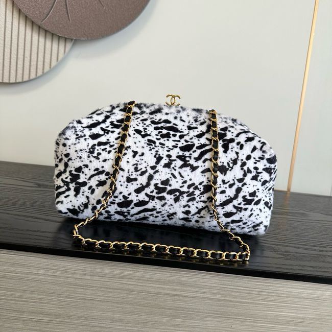 Chanel Clutch with chain AP5252 White & Black