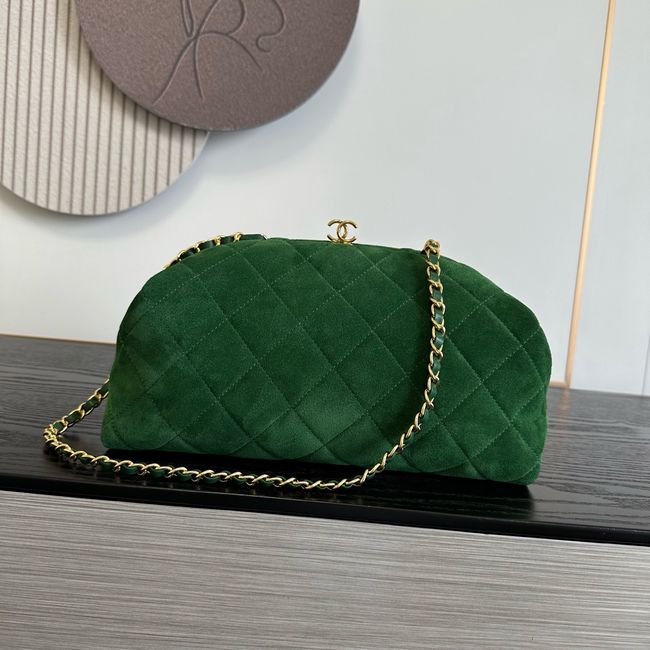 Chanel Clutch with chain AP5252 green