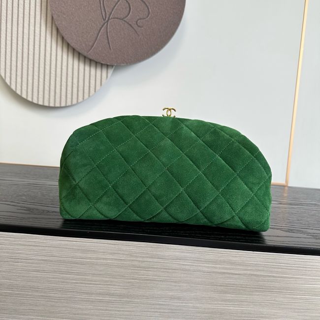 Chanel Clutch with chain AP5252 green