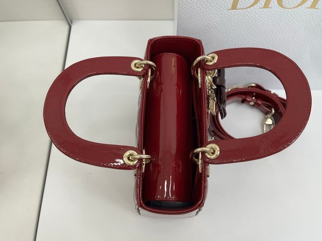 Small Lady Dior Bag with Strap Cannage patent leather M0531OU Burgundy