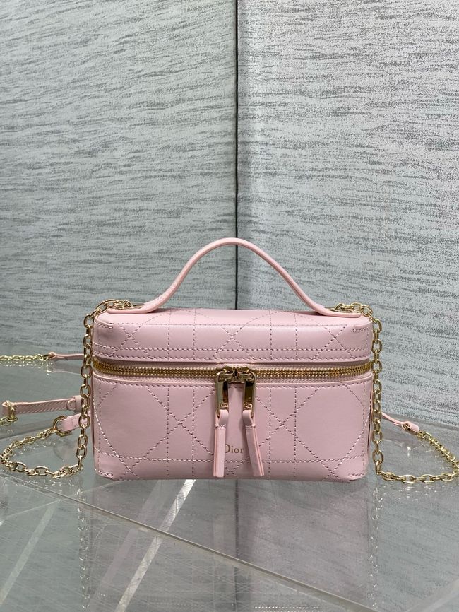 Dior Trianon Soft Vanity Mini Bag Flat Macrocannage Lambskin S4613OS Soupir Pink Dior Trianon Soft Vanity Mini Bag Flat Macrocannage Lambskin S4613OS Soupir Pink