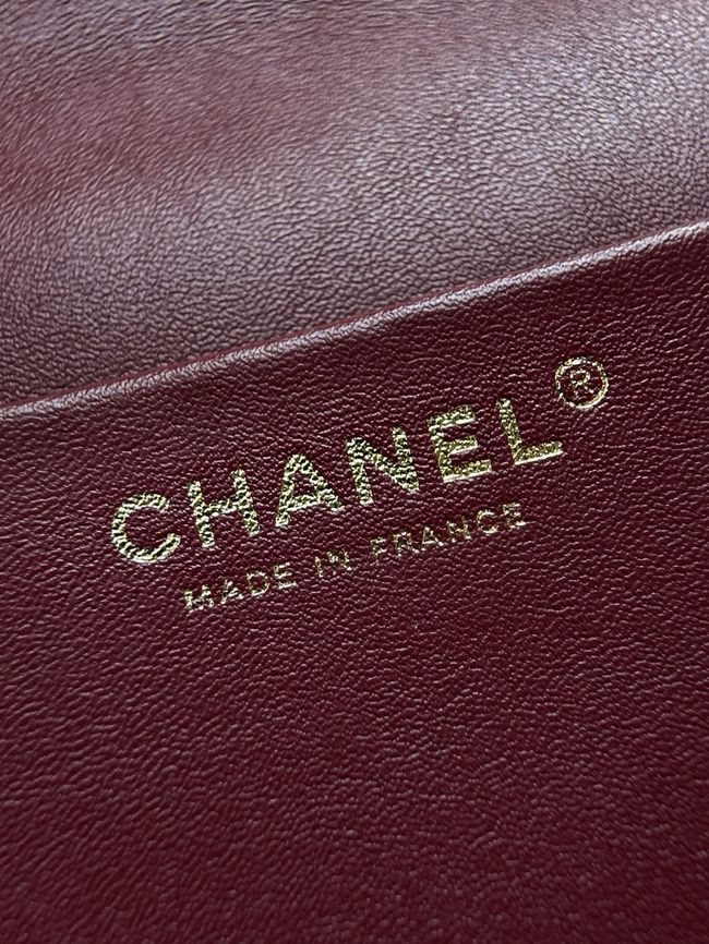 Chanel Maxi Flap bag AS6233 white&gold-Tone Metal