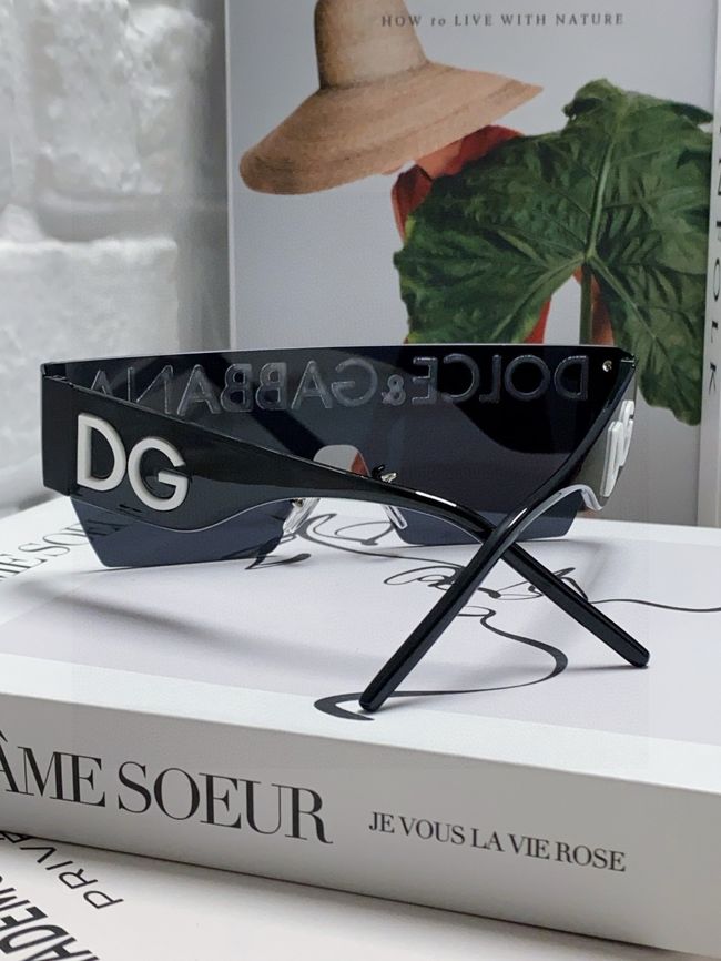 Dolce & Gabbana Sunglasses 821452-4 Dolce & Gabbana Sunglasses 821452-4