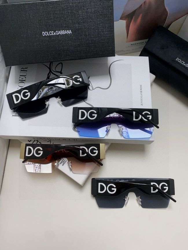 Dolce & Gabbana Sunglasses 821452-4 Dolce & Gabbana Sunglasses 821452-4