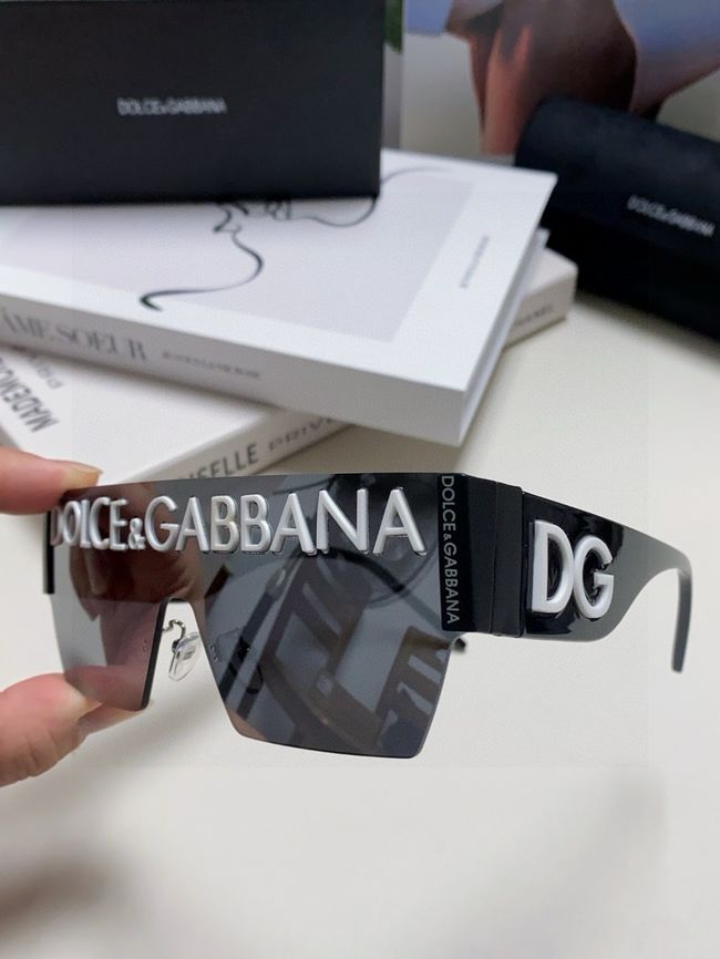 Dolce & Gabbana Sunglasses 821452-4 Dolce & Gabbana Sunglasses 821452-4