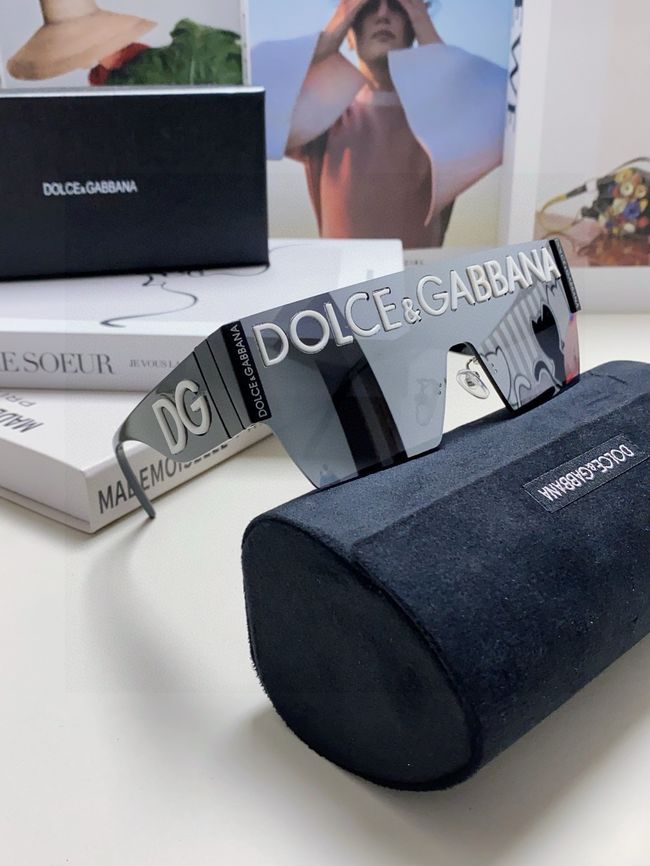 Dolce & Gabbana Sunglasses 821452-4 Dolce & Gabbana Sunglasses 821452-4
