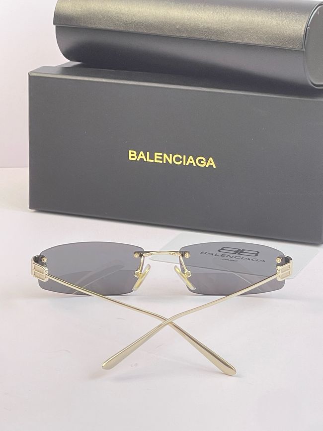 Balenciaga Sunglasses 821458-1