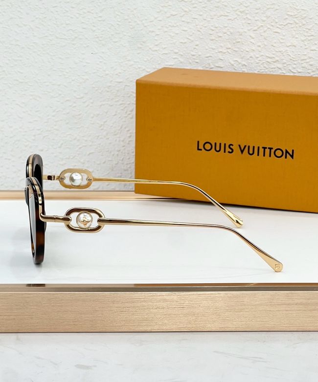 Louis Vuitton Sunglasses 821479-6 Louis Vuitton Sunglasses 821479-6