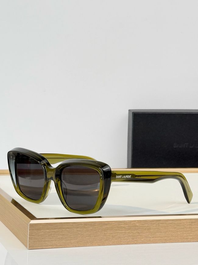Saint Laurent Sunglasses 821508-4