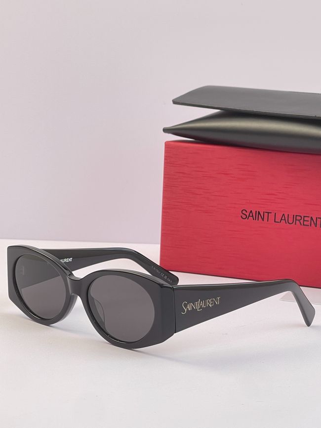 Saint Laurent Sunglasses 821510-1