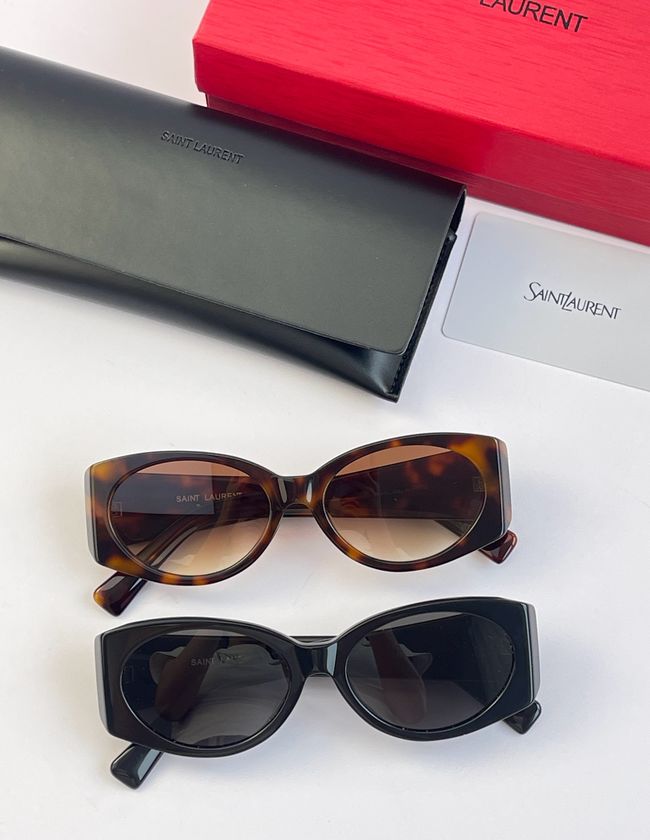 Saint Laurent Sunglasses 821510-2