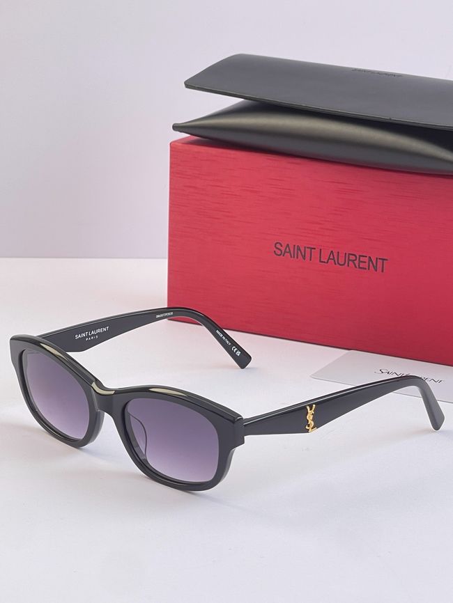 Saint Laurent Sunglasses 821512-2