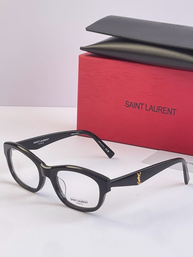 Saint Laurent Sunglasses 821512-3
