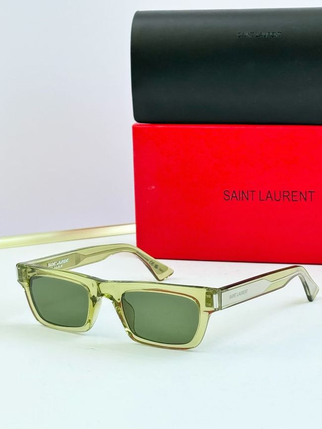 Saint Laurent Sunglasses 821515-7