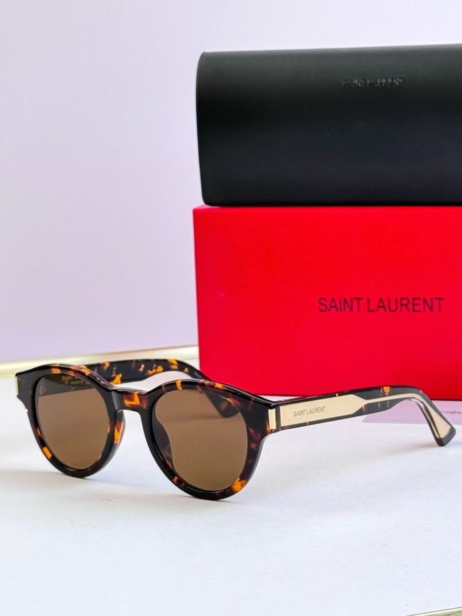 Saint Laurent Sunglasses 821516-5