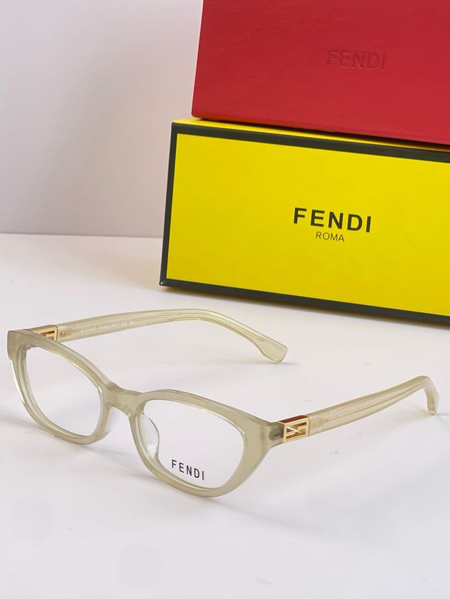 Fendi Sunglasses 821542-8