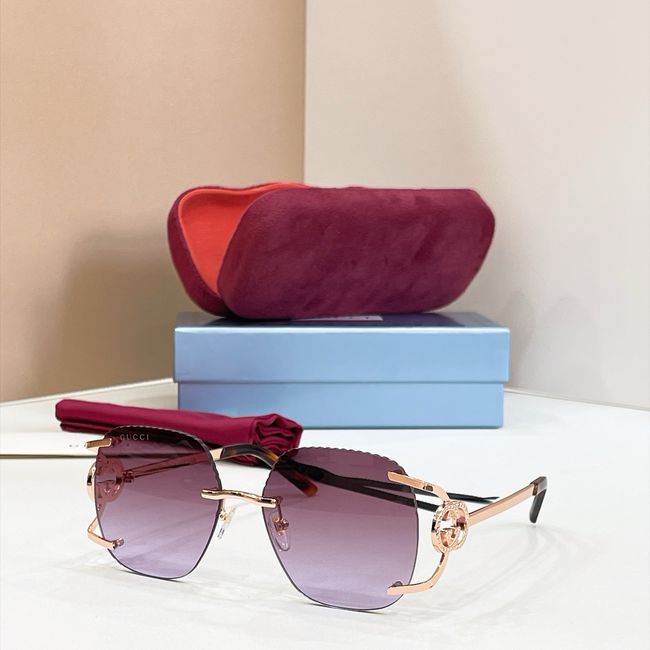 Gucci Sunglasses 821535-1