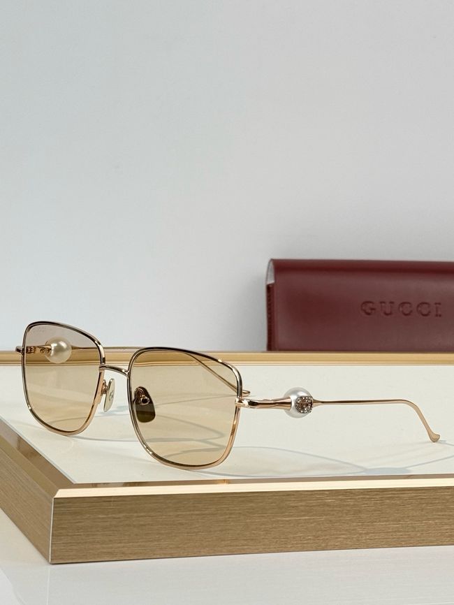 Gucci Sunglasses 821545-2