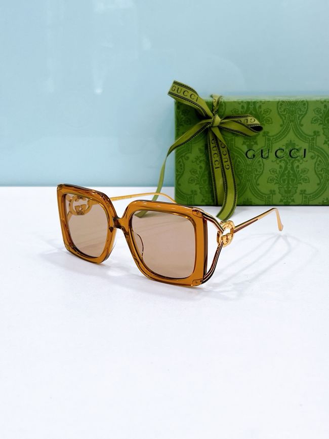 Gucci Sunglasses 821552-4