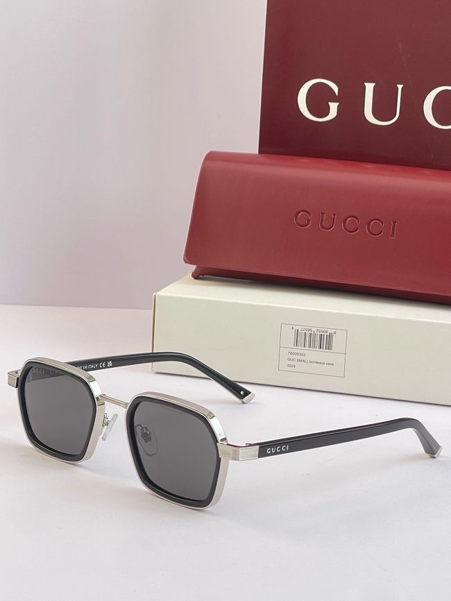 Gucci Sunglasses 821557-2