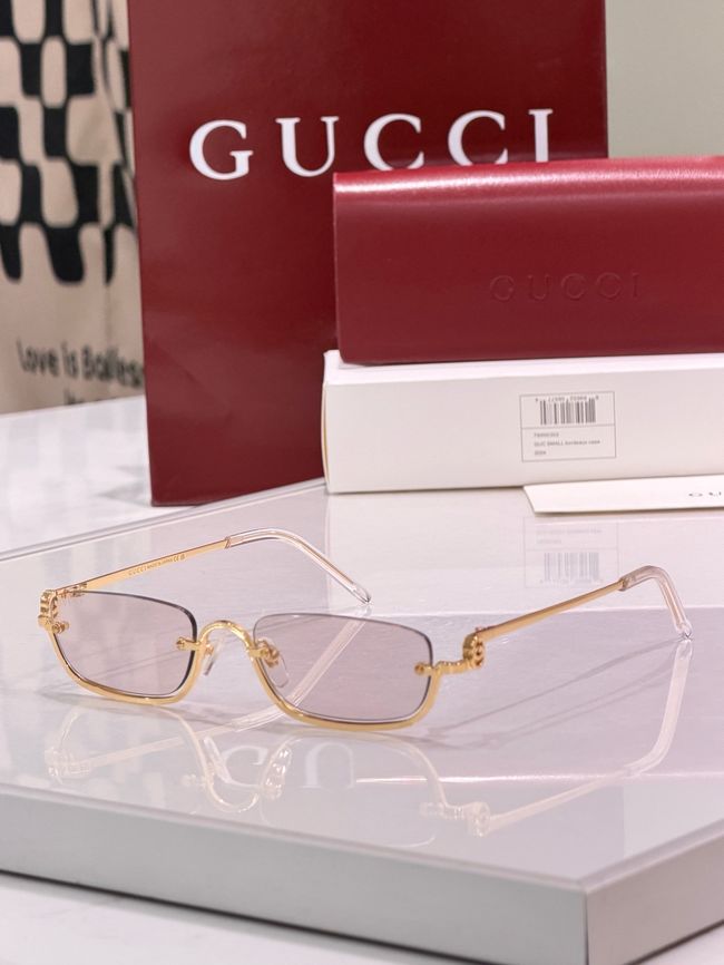 Gucci Sunglasses 821558-3