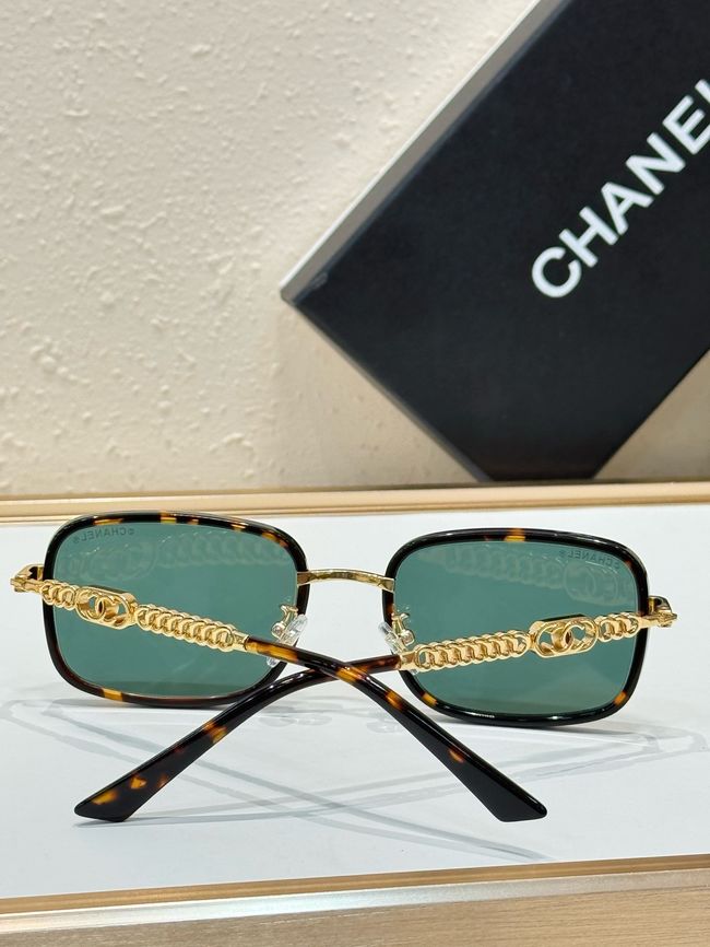Chanel Sunglasses 821639-4