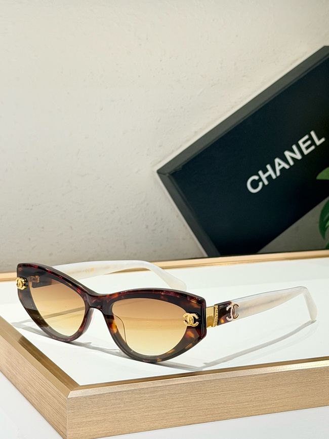 Chanel Sunglasses 821641-7