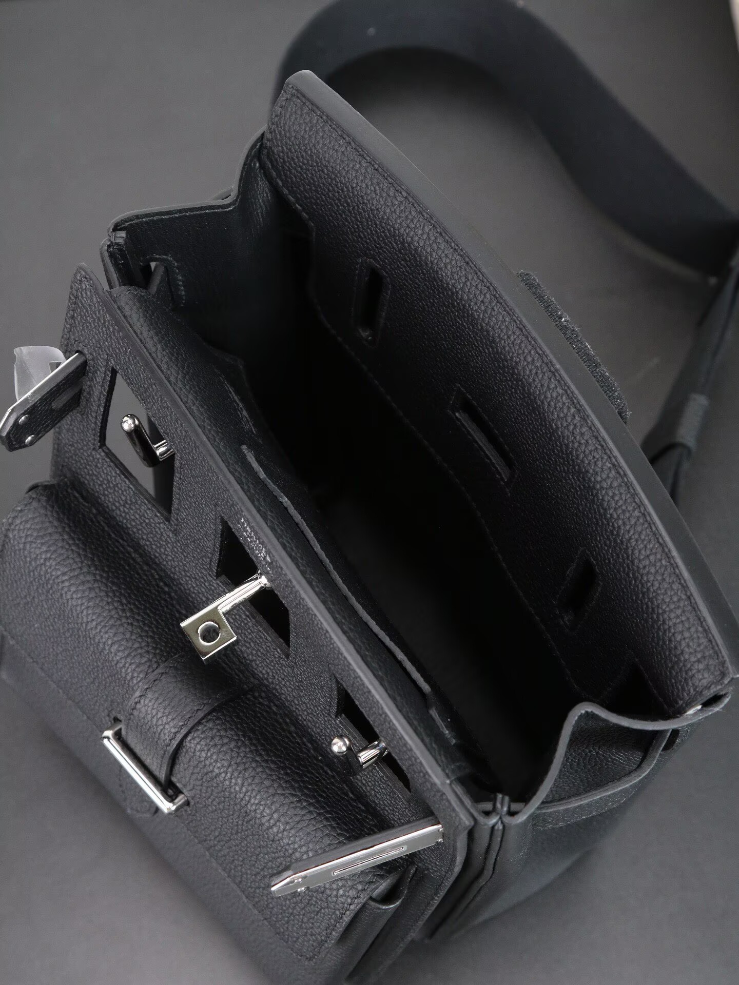 Hermes  HAC A DOS Original Togo Leather Chest Bag H60321 Black