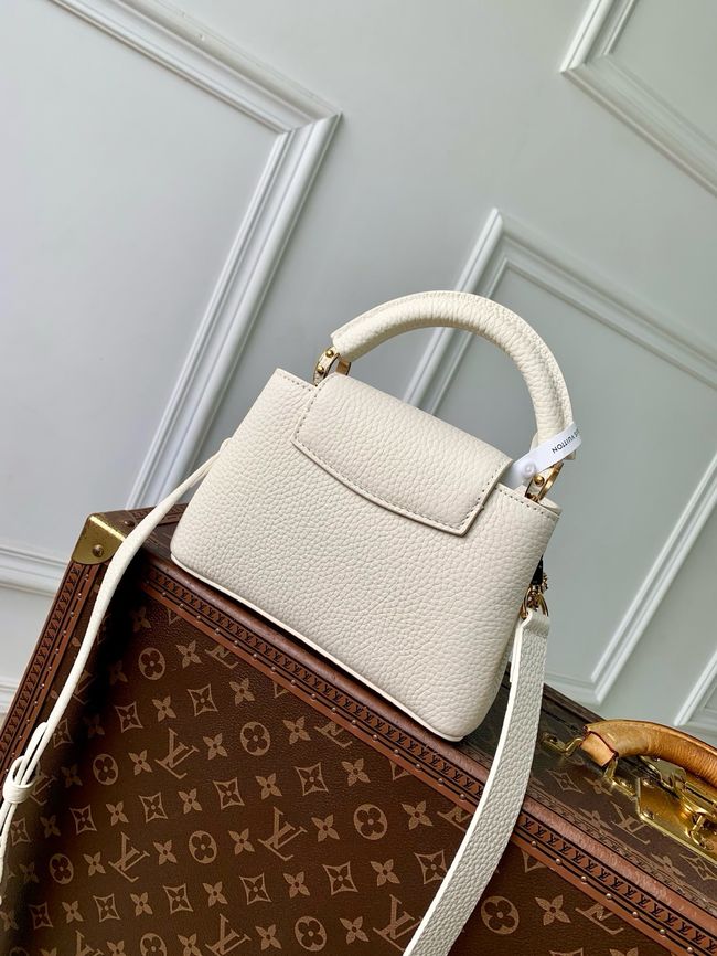 Louis Vuitton Capucines Mini M29607 cream