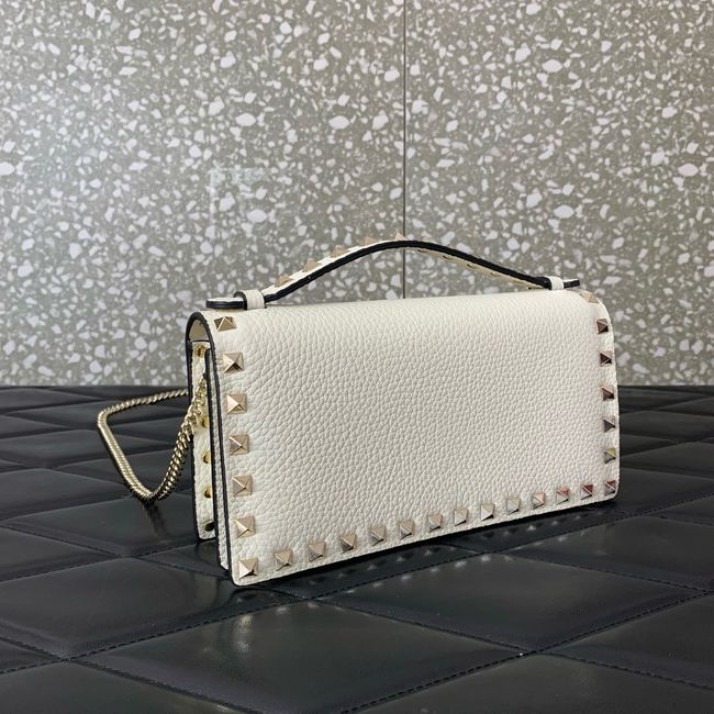 VALENTINO Rockstud calfskin chain bag SHI098 white
